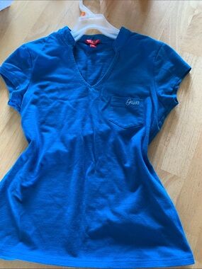 GUESS Women's V-Neck Pocket Tee in Royal Blue